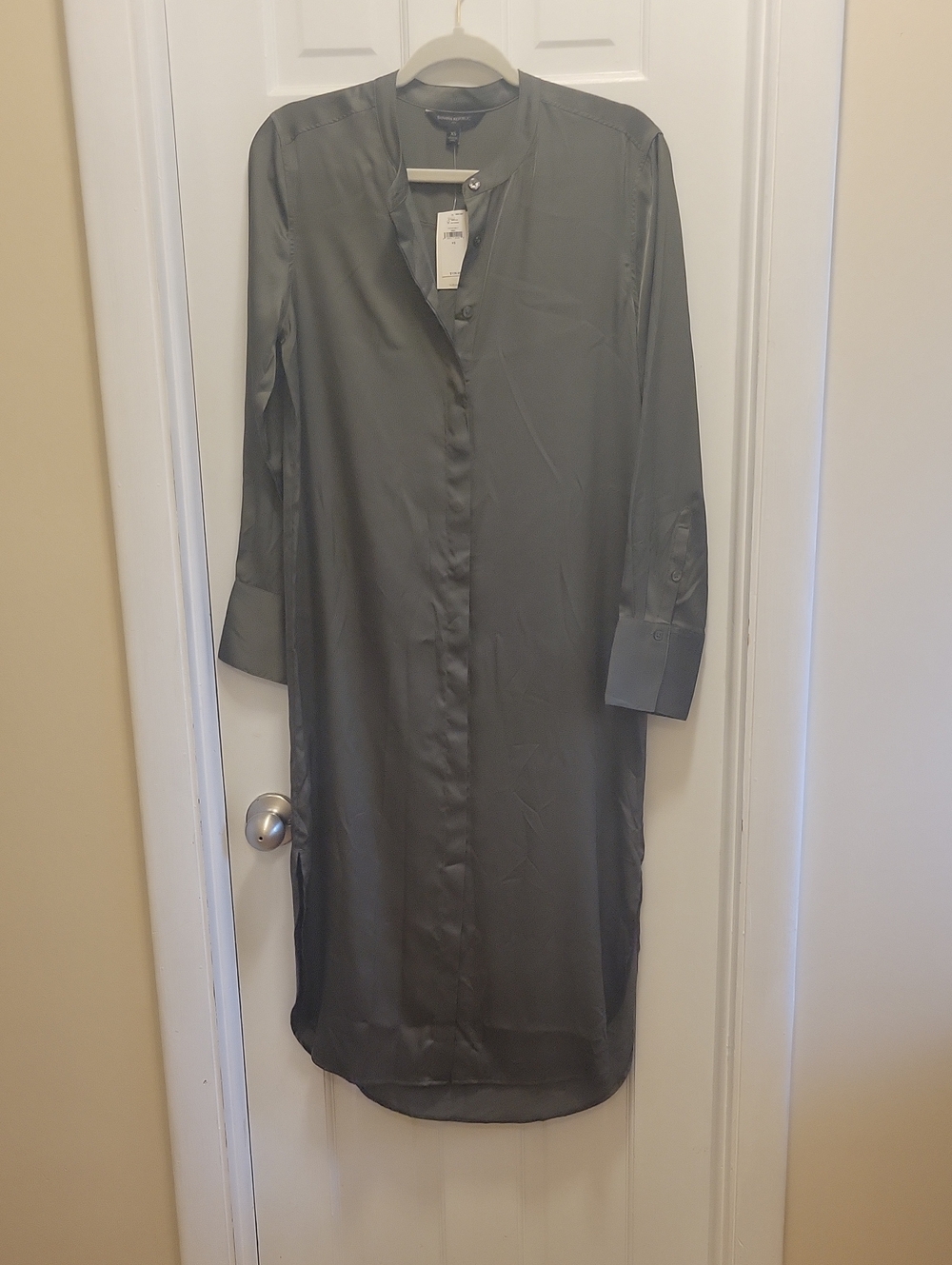 NWT Banana Republic Long Sleeve Shirt Dress in Olive Green